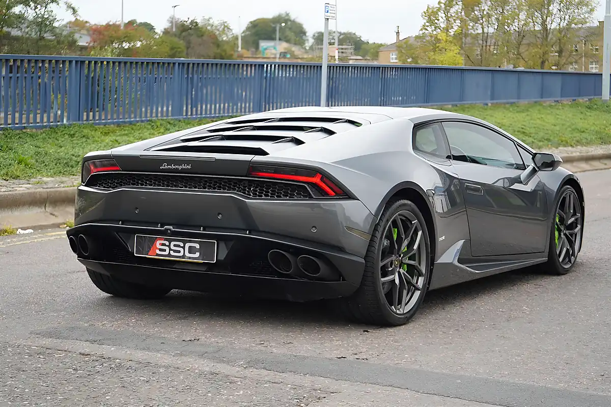 Used 2014 Lamborghini Huracan Lp 610-4 Ldf 4WD - Interior and Exterior details 11
