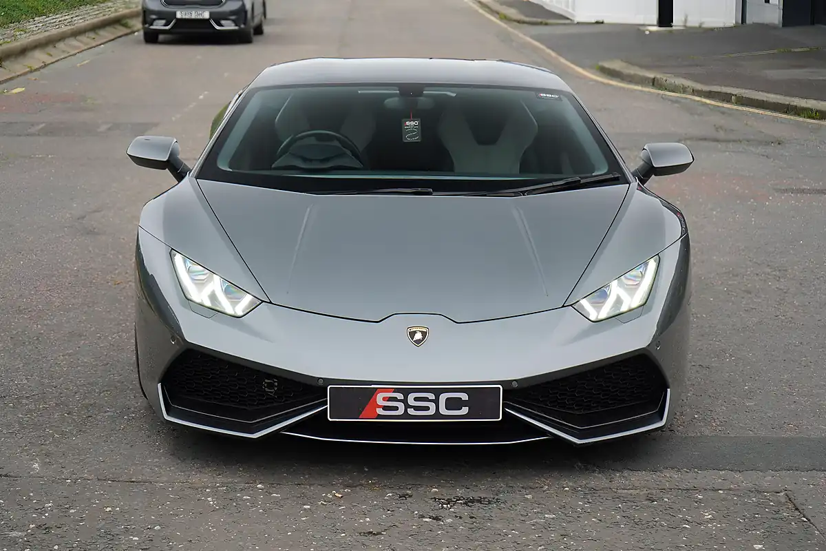 Used 2014 Lamborghini Huracan Lp 610-4 Ldf 4WD - Interior and Exterior details 9