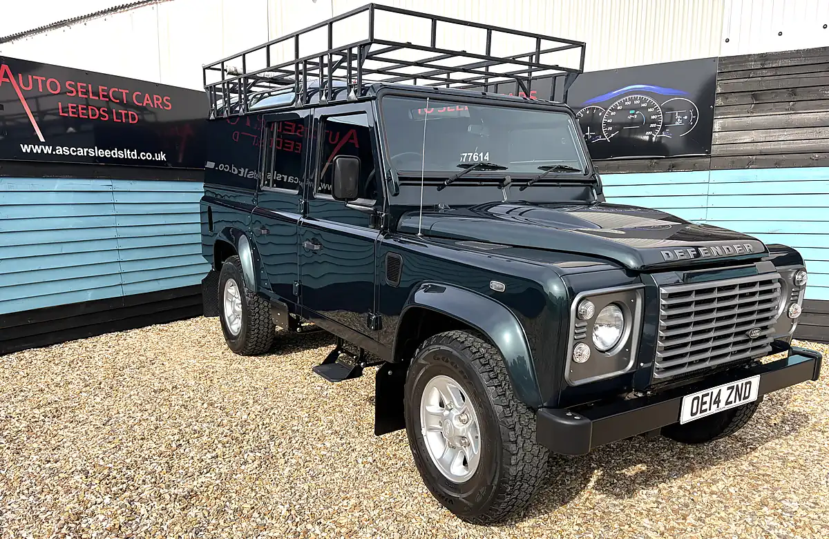 Used 2014 Land Rover Defender 110 Xs Utility Aintree Green - Front View