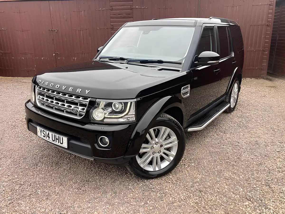 Used 2014 Land Rover Discovery 4 Hse Black - Interior and Exterior details 2