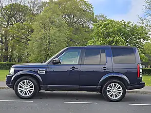 Used 2014 Land Rover Discovery 4 Hse Blue - Interior and Exterior details 11