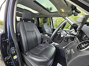 Used 2014 Land Rover Discovery 4 Hse Blue - Interior and Exterior details 5