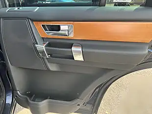 Used 2014 Land Rover Discovery 4 Hse Blue - Interior and Exterior details 14