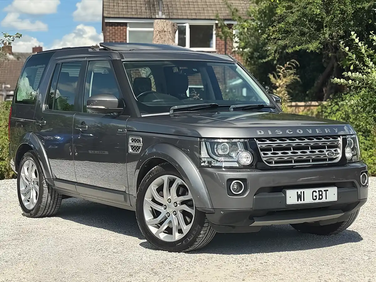 Used 2014 Land Rover Discovery 4 Hse Grey - Interior and Exterior details 12