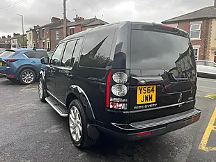 Used 2014 Land Rover Discovery 4 Hse Santorini Black - Interior and Exterior details 5