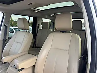 Used 2014 Land Rover Discovery 4 Hse White - Interior and Exterior details 5