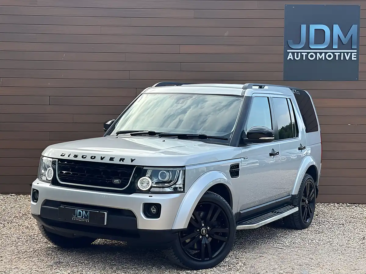 Used 2014 Land Rover Discovery Se Tech Silver - Interior and Exterior details 7