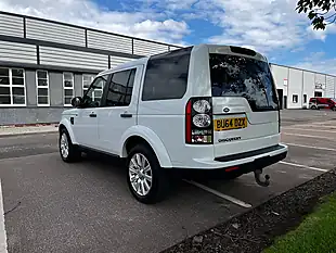 Used 2014 Land Rover Discovery Se White - Interior and Exterior details 3