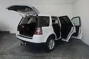 Used 2014 Land Rover Freelander 2 Gs White - Interior and Exterior details 11