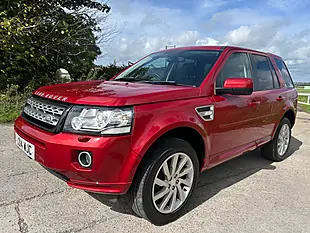 Used 2014 Land Rover Freelander 2 Hse Red - Interior and Exterior details 8