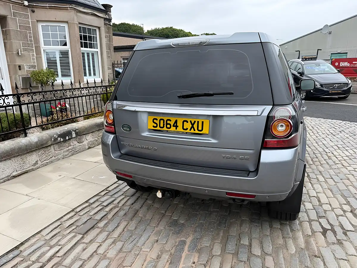 Used 2014 Land Rover Freelander 2 Se Grey - Interior and Exterior details 11
