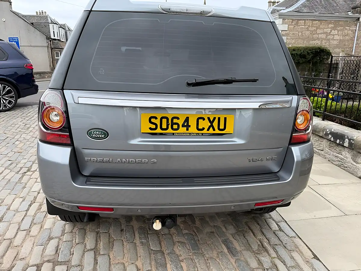 Used 2014 Land Rover Freelander 2 Se Grey - Interior and Exterior details 13