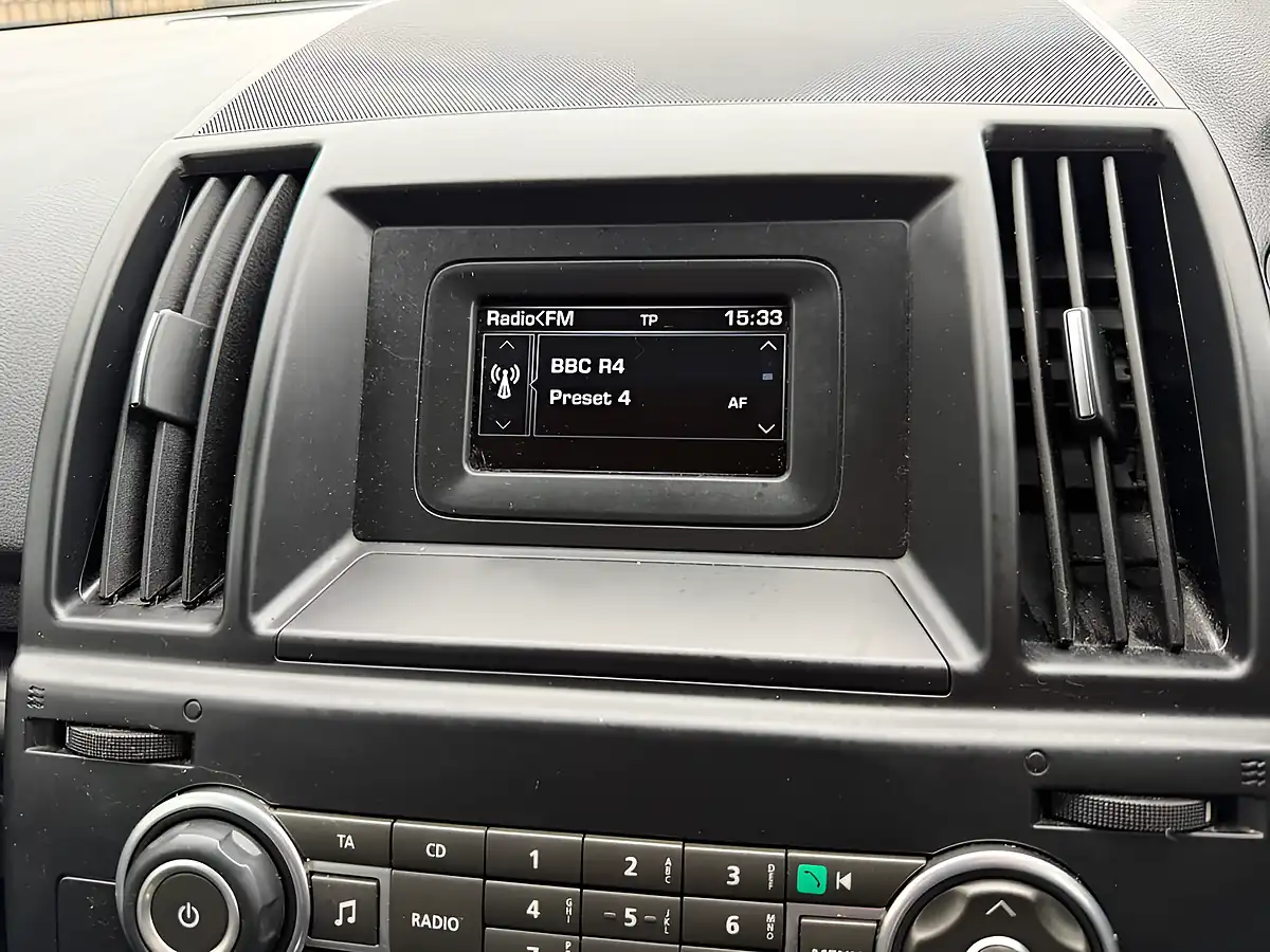 Used 2014 Land Rover Freelander 2 Se Grey - Interior and Exterior details 14