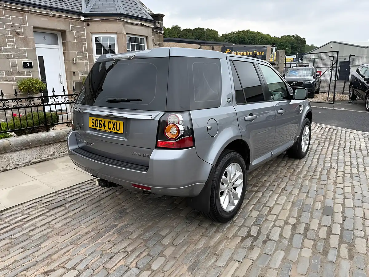 Used 2014 Land Rover Freelander 2 Se Grey - Interior and Exterior details 5