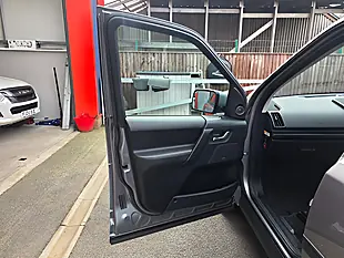 Used 2014 Land Rover Freelander Dynamic Grey - Interior and Exterior details 17