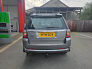 Used 2014 Land Rover Freelander Dynamic Grey - Interior and Exterior details 7