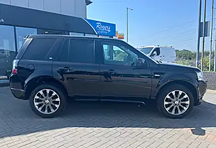 Used 2014 Land Rover Freelander Dynamic Santorini Black Metallic - Interior and Exterior details 9