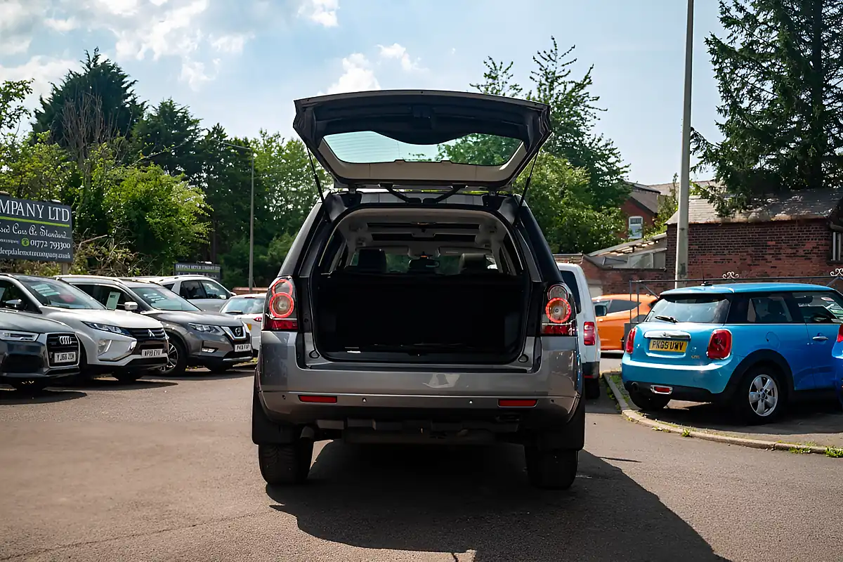 Used 2014 Land Rover Freelander Hse Orkney Grey - Interior and Exterior details 14