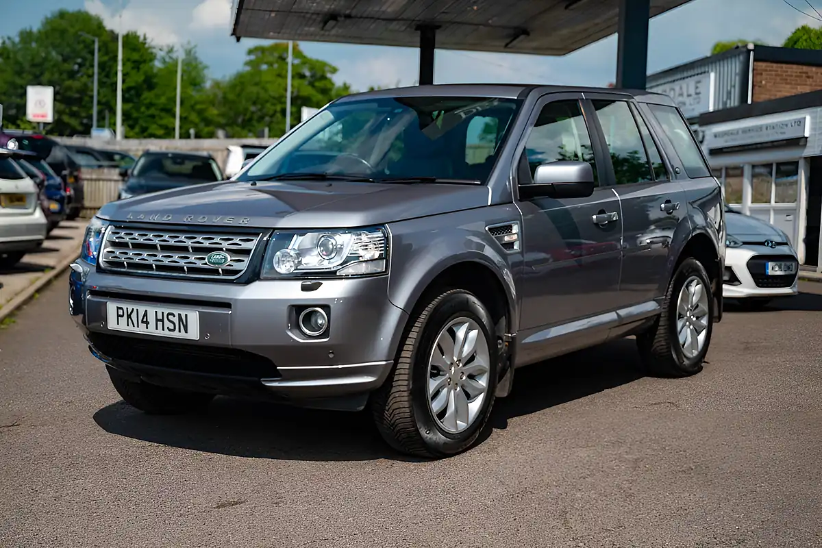 Used 2014 Land Rover Freelander Hse Orkney Grey - Interior and Exterior details 4