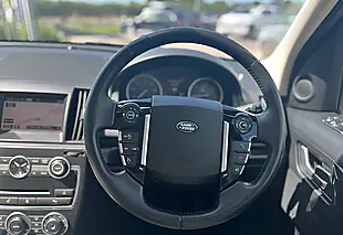 Used 2014 Land Rover Freelander Metropolis Santorini Black - Interior and Exterior details 17