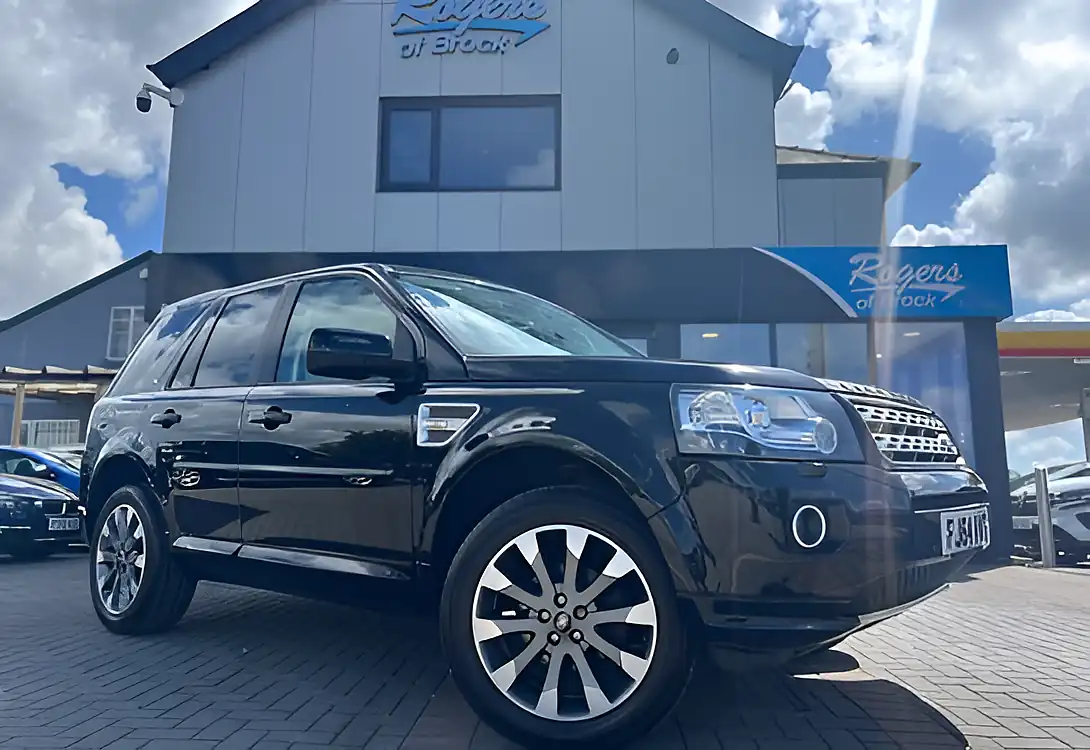 Used 2014 Land Rover Freelander Metropolis Santorini Black - Interior and Exterior details 2
