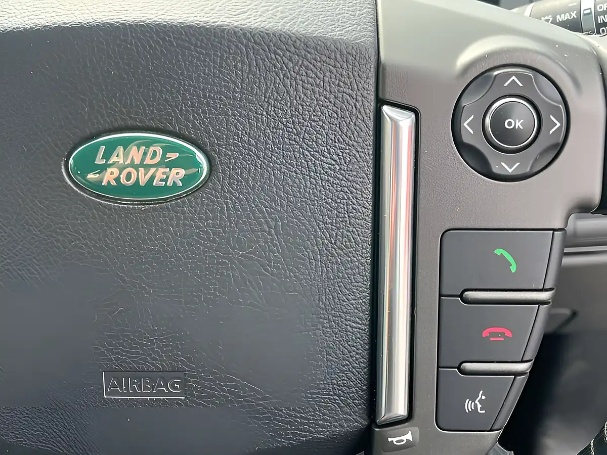 Used 2014 Land Rover Freelander Se Tech Blue - Interior and Exterior details 12