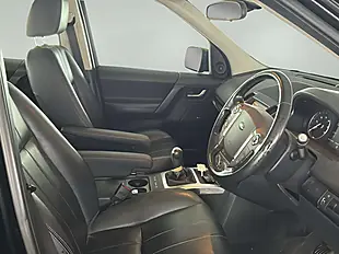 Used 2014 Land Rover Freelander Se Tech Santorini Black - Interior and Exterior details 6