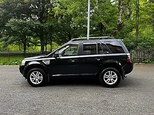 Used 2014 Land Rover Freelander Xs Black - Interior and Exterior details 14