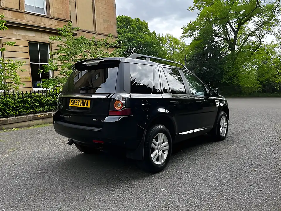 Used 2014 Land Rover Freelander Xs Black - Interior and Exterior details 7
