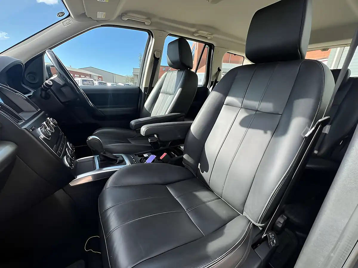 Used 2014 Land Rover Freelander Xs Lago Grey - Interior and Exterior details 17