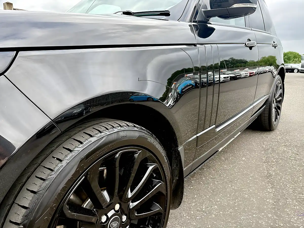 Used 2014 Land Rover Range Rover Autobiography Black - Interior and Exterior details 16