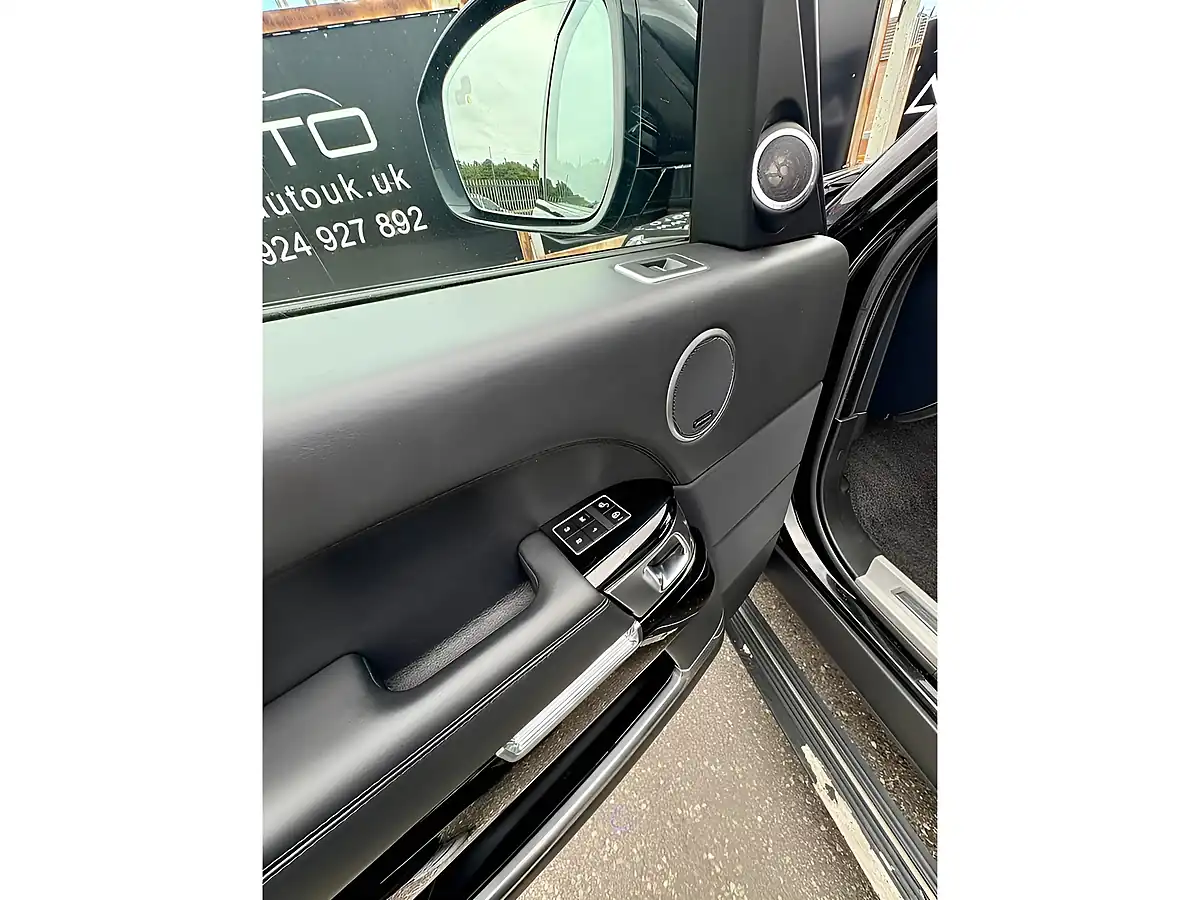 Used 2014 Land Rover Range Rover Autobiography Black - Interior and Exterior details 19