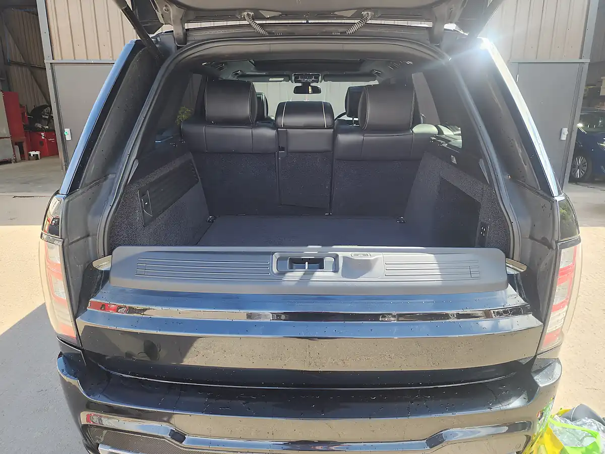 Used 2014 Land Rover Range Rover Autobiography (overfinch) Black - Interior and Exterior details 7