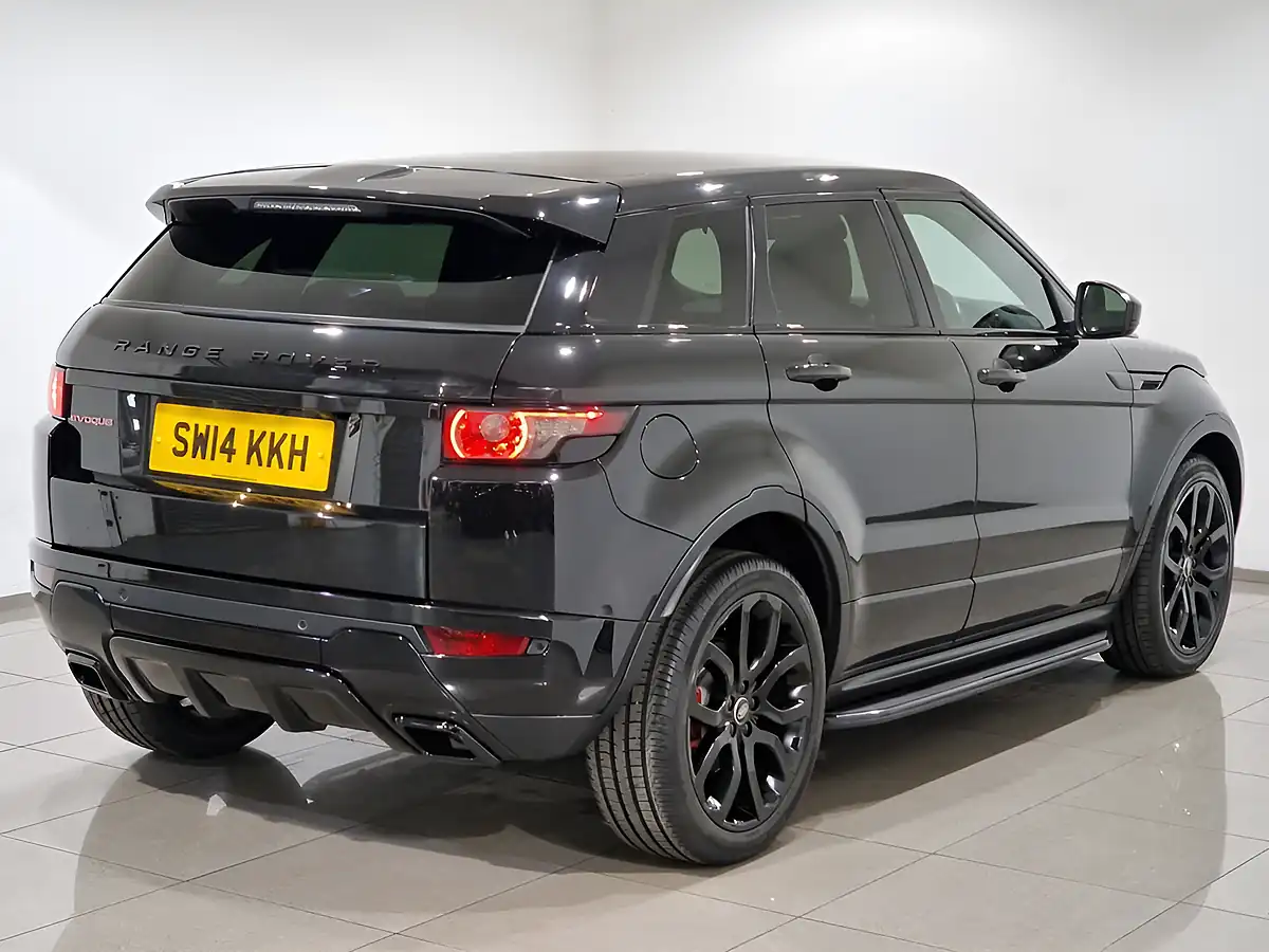 Used 2014 Land Rover Range Rover Evoque Dynamic Black - Interior and Exterior details 6