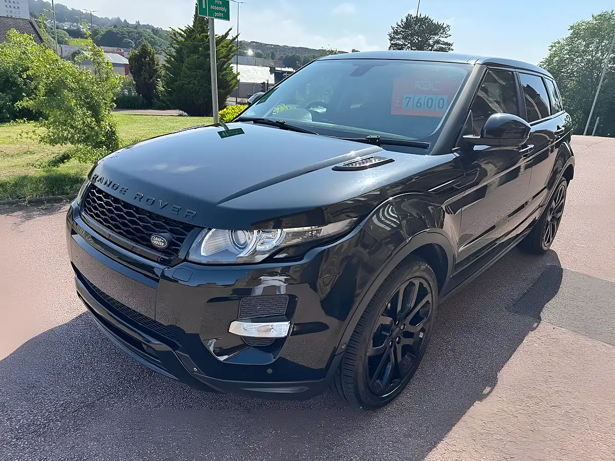 Used 2014 Land Rover Range Rover Evoque Dynamic Black - Interior and Exterior details 4