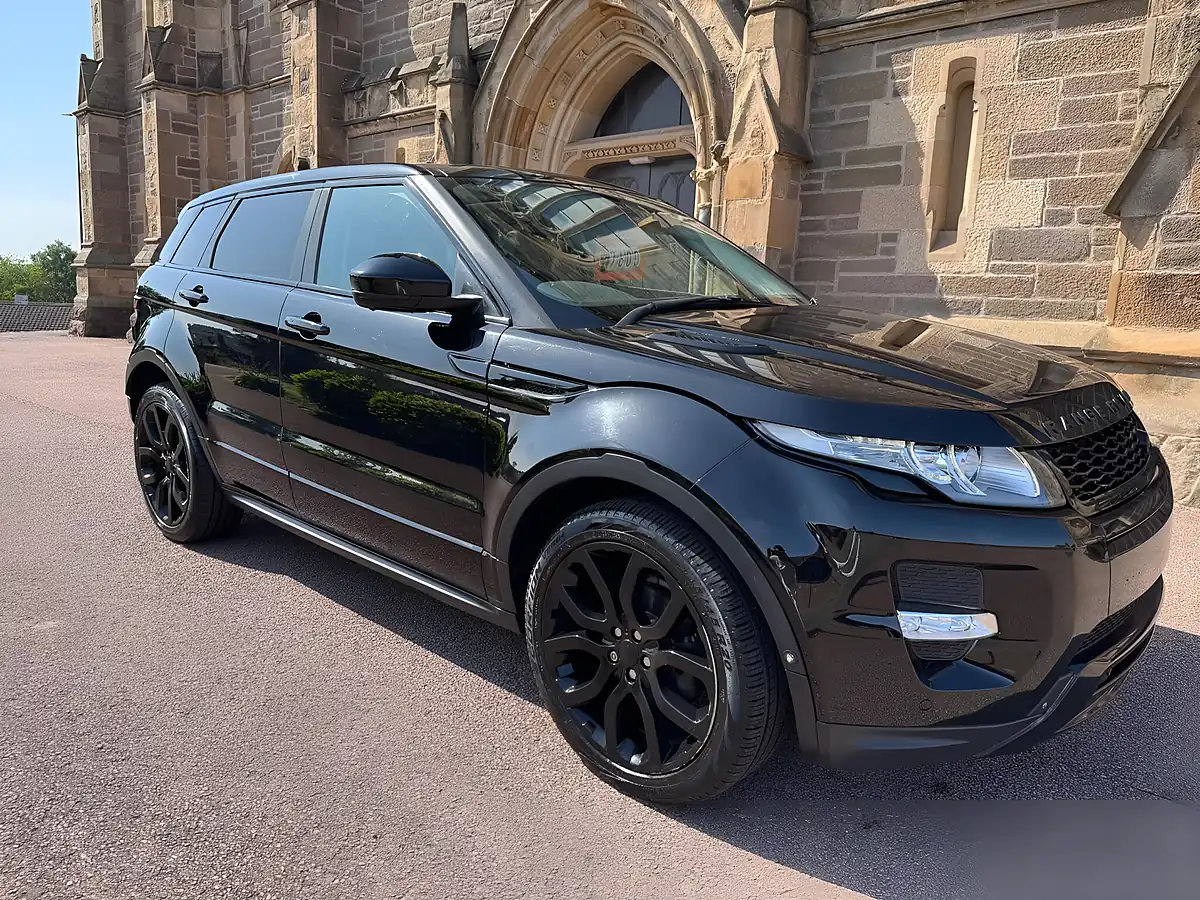 Used 2014 Land Rover Range Rover Evoque Dynamic Black - Interior and Exterior details 7