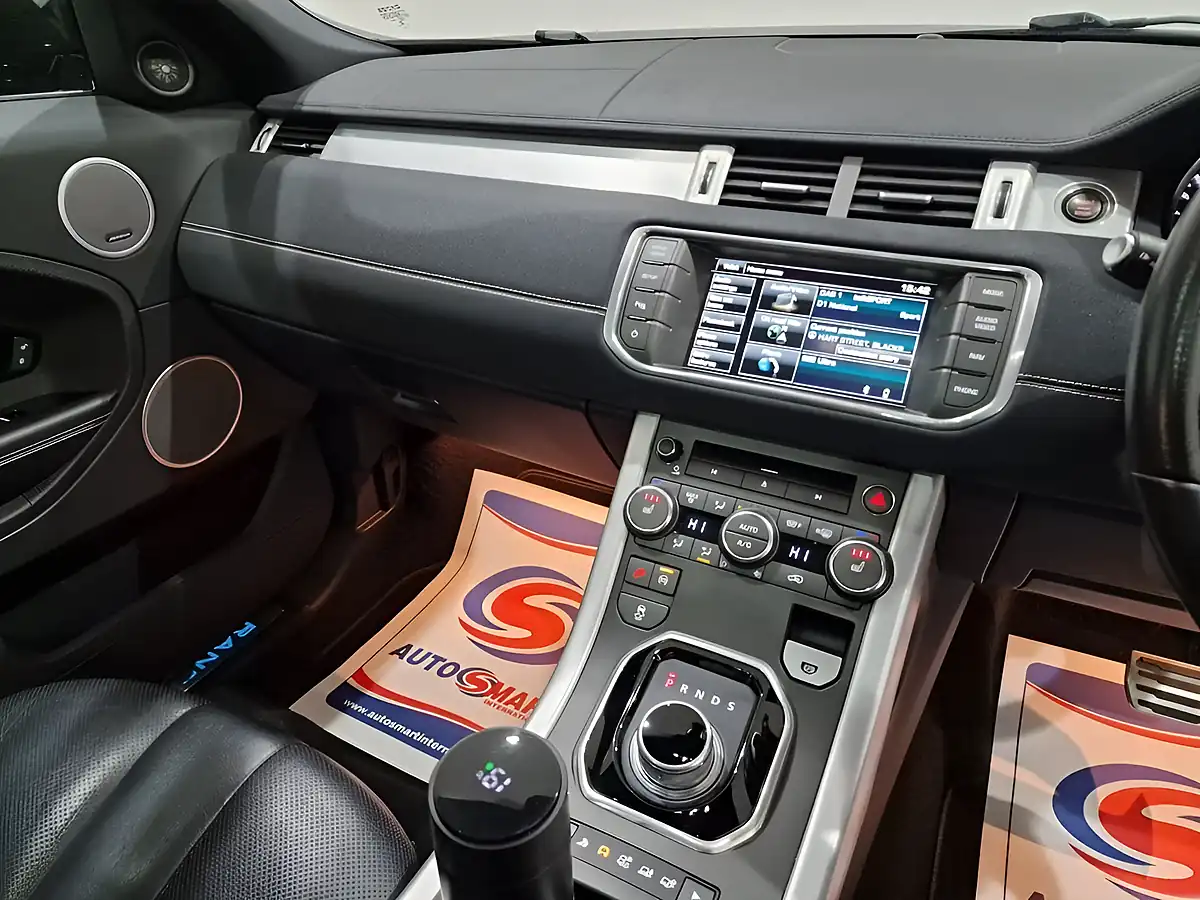 Used 2014 Land Rover Range Rover Evoque Dynamic Black - Interior and Exterior details 11