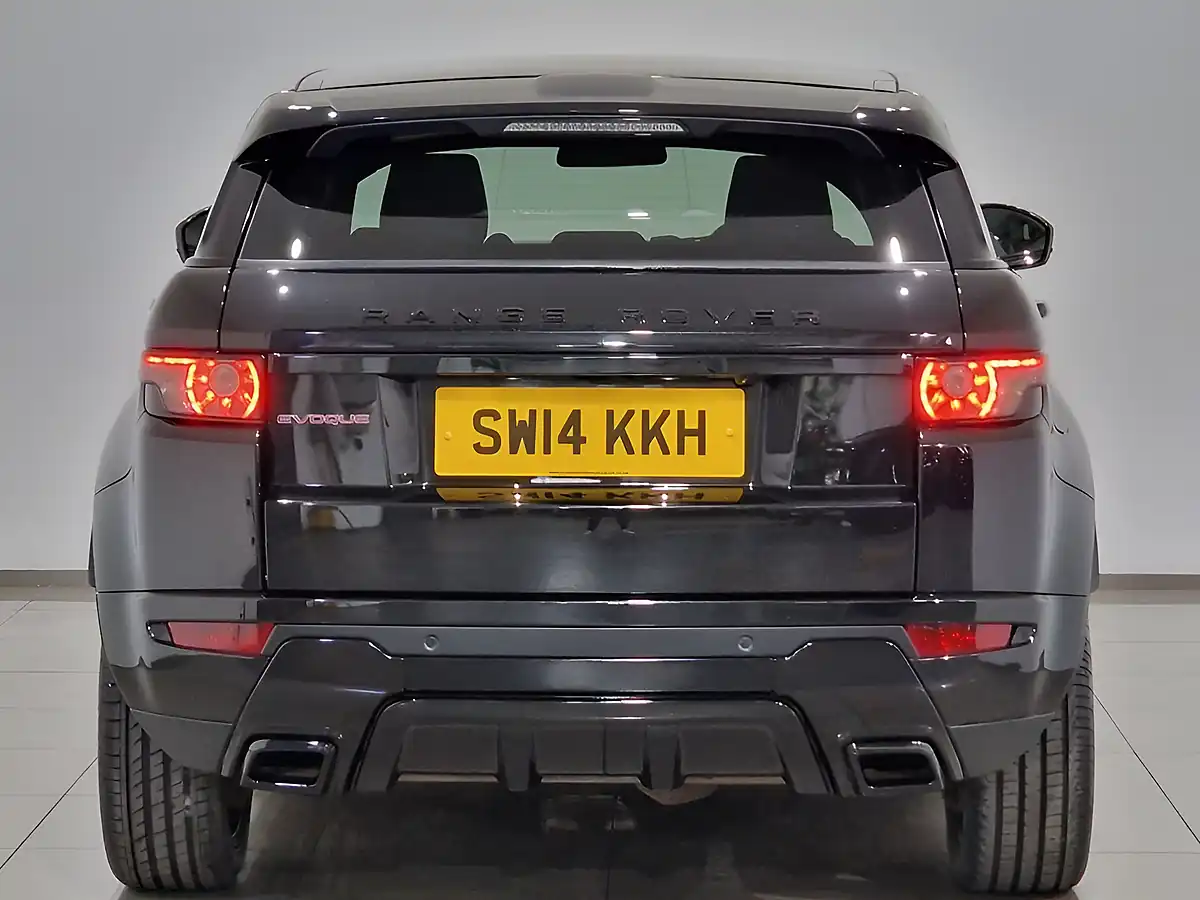 Used 2014 Land Rover Range Rover Evoque Dynamic Black - Interior and Exterior details 5