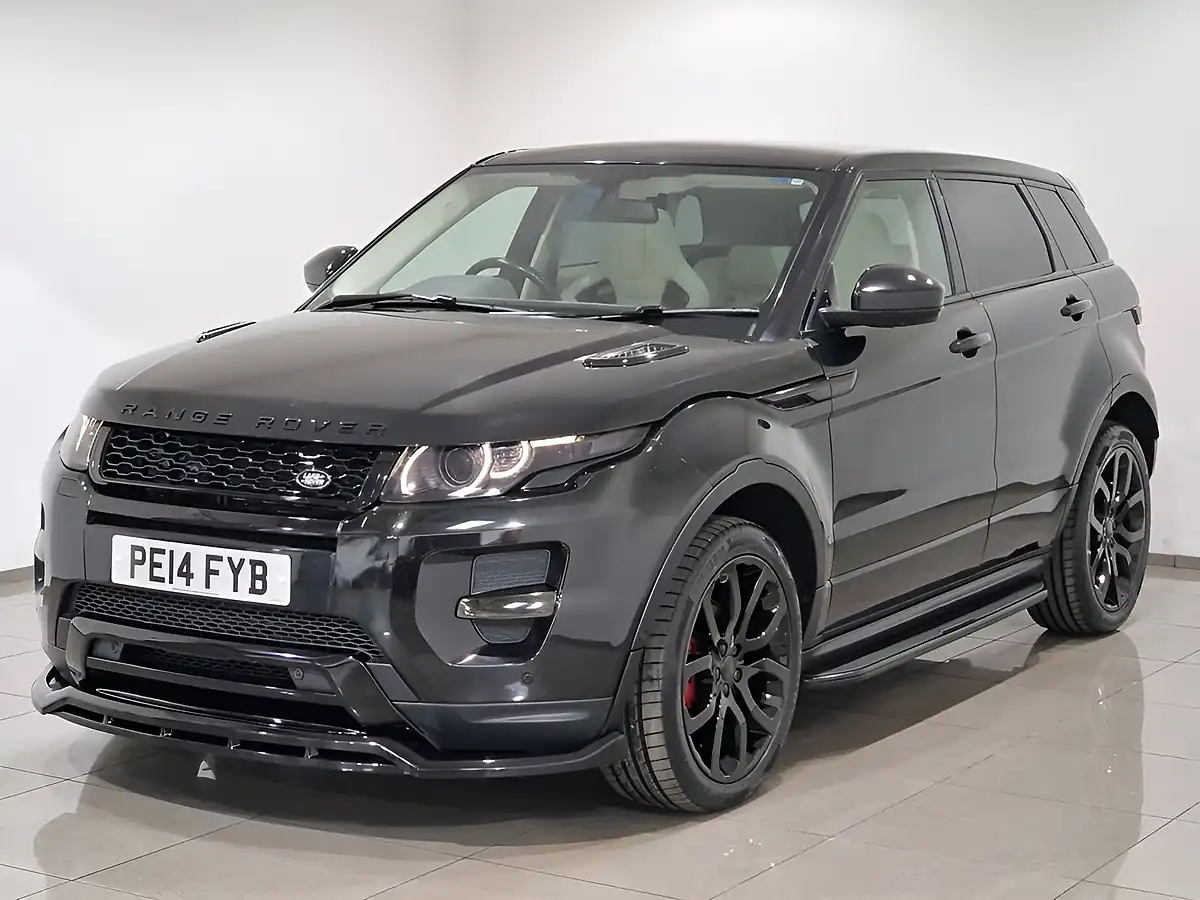 Used 2014 Land Rover Range Rover Evoque Dynamic Black - Interior and Exterior details 3