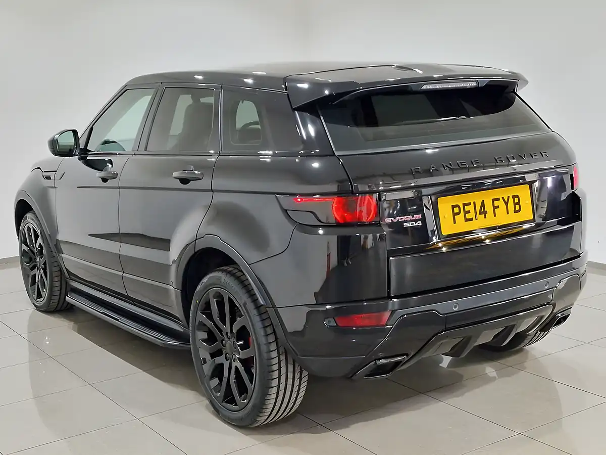 Used 2014 Land Rover Range Rover Evoque Dynamic Black - Interior and Exterior details 4