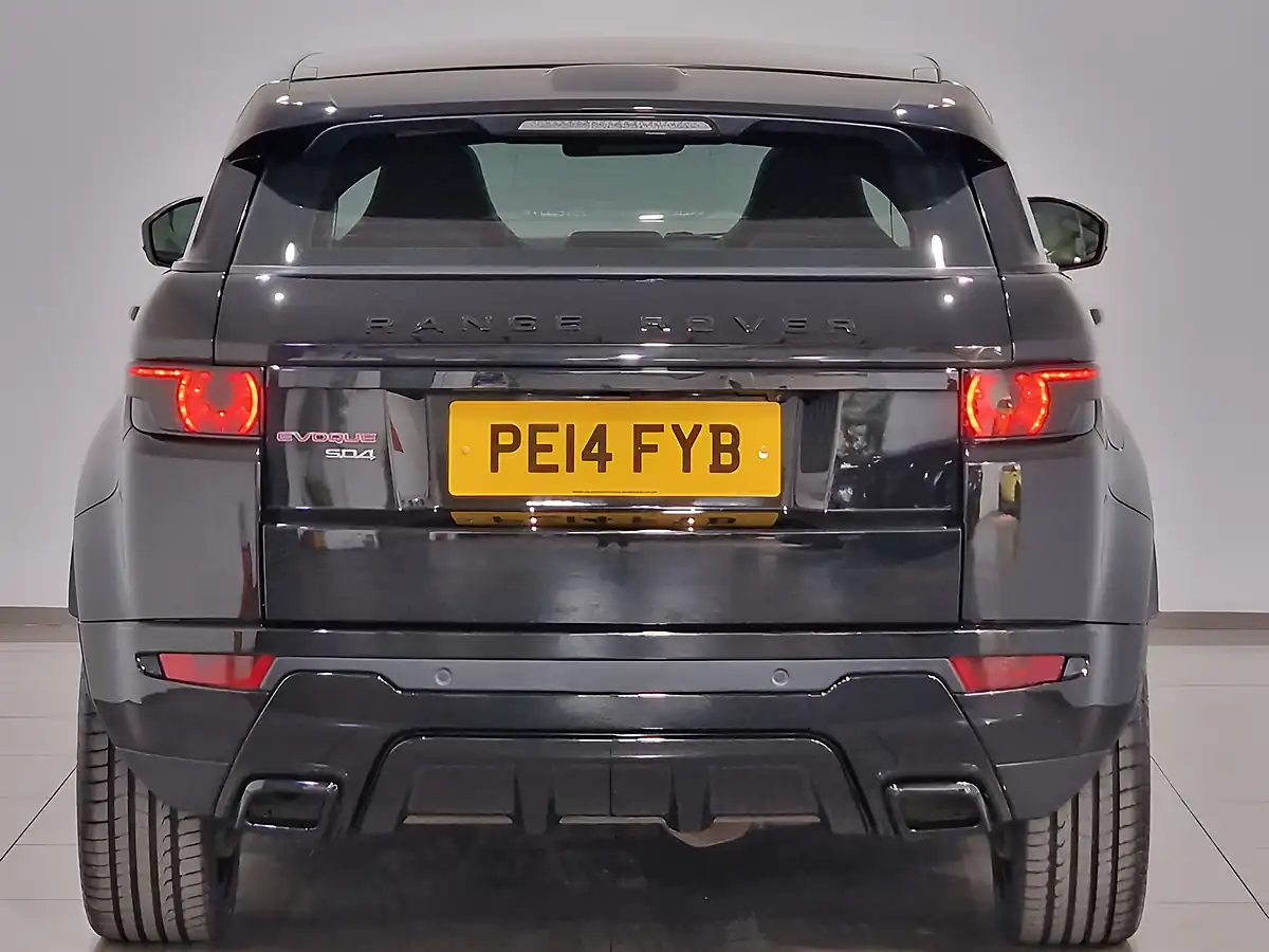 Used 2014 Land Rover Range Rover Evoque Dynamic Black - Interior and Exterior details 5