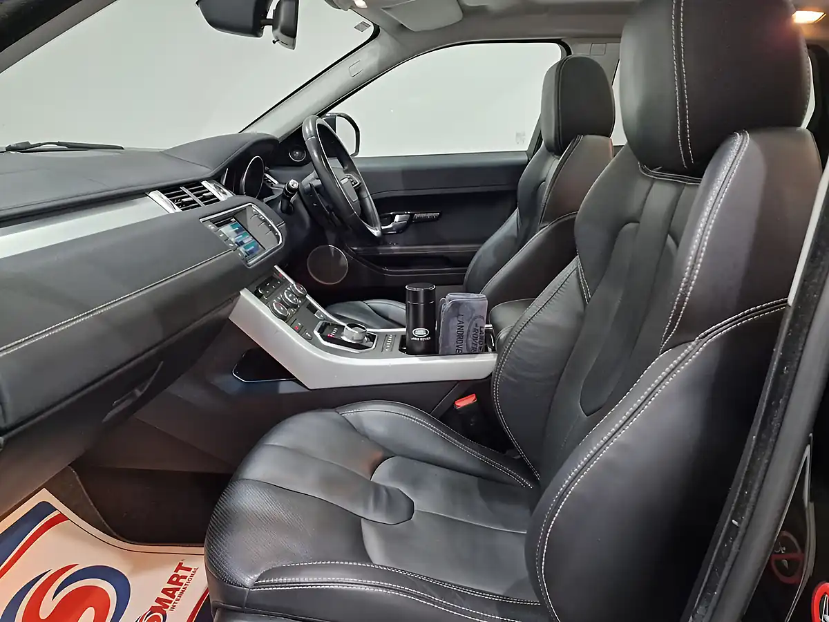 Used 2014 Land Rover Range Rover Evoque Dynamic Black - Interior and Exterior details 18