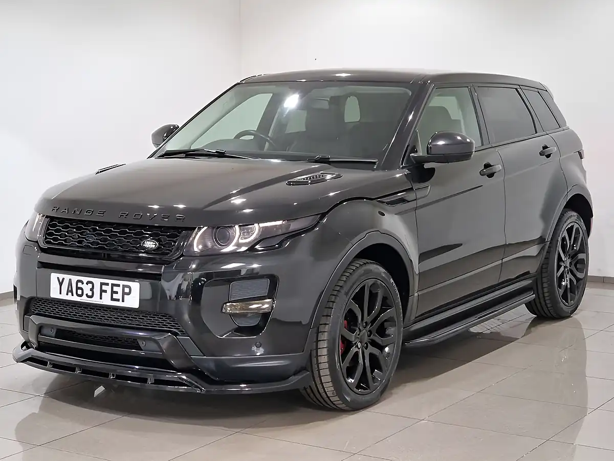 Used 2014 Land Rover Range Rover Evoque Dynamic Black - Interior and Exterior details 3