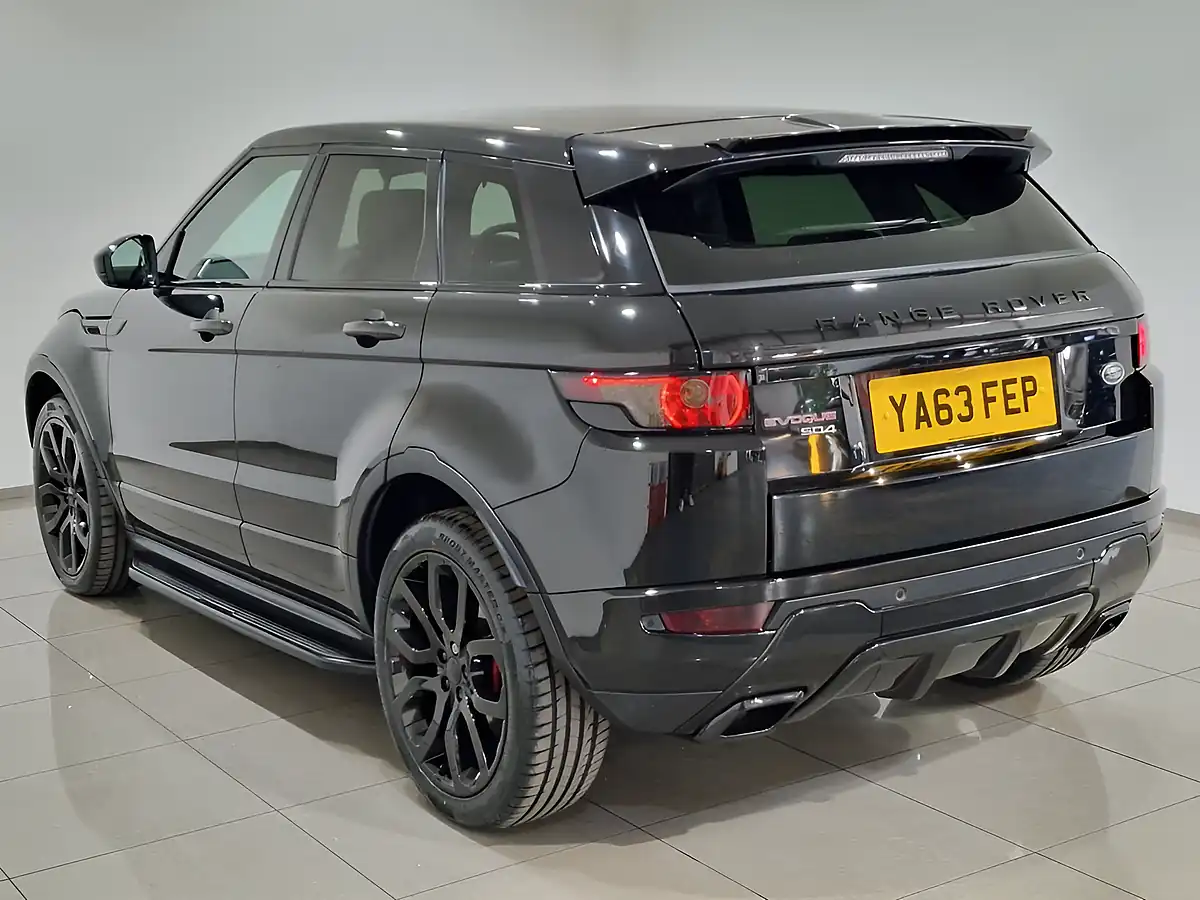 Used 2014 Land Rover Range Rover Evoque Dynamic Black - Interior and Exterior details 4