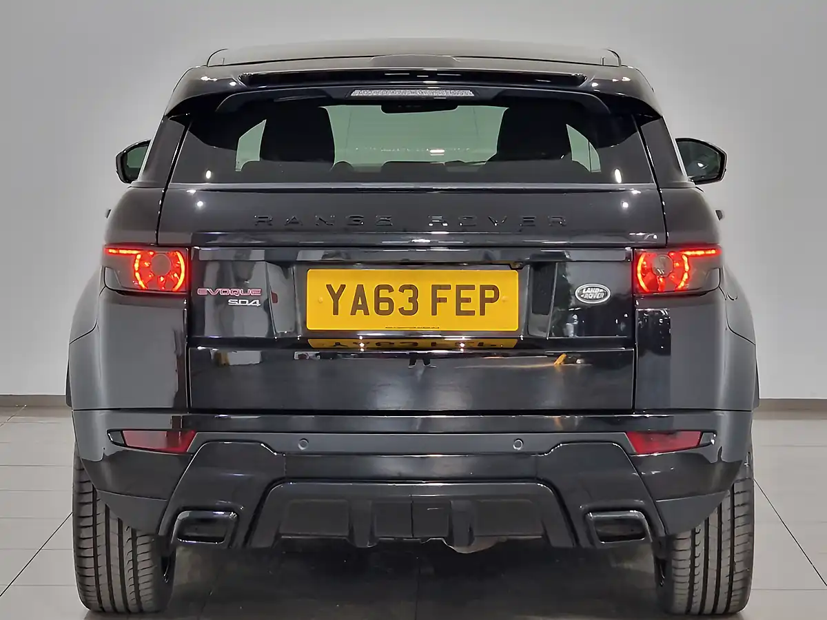Used 2014 Land Rover Range Rover Evoque Dynamic Black - Interior and Exterior details 5