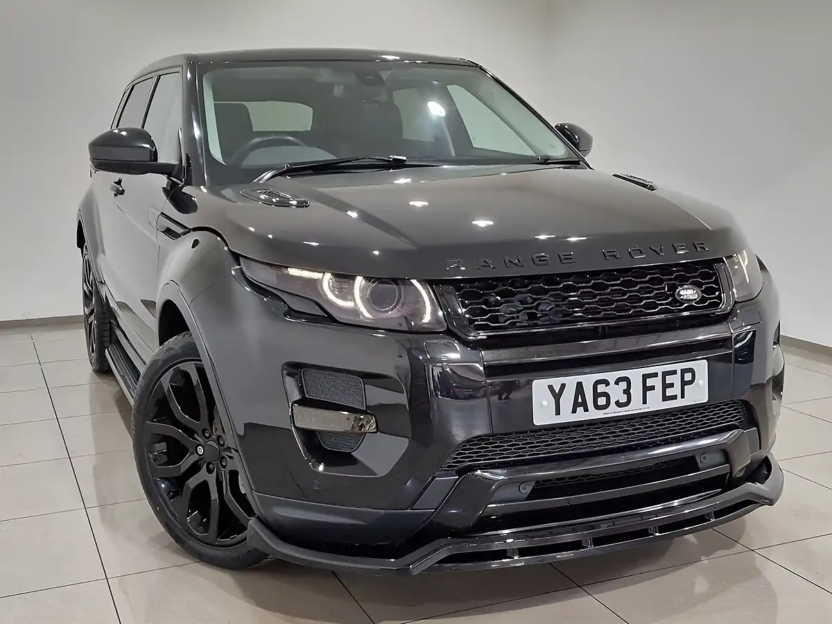 Used 2014 Land Rover Range Rover Evoque Dynamic Black - Interior and Exterior details 8