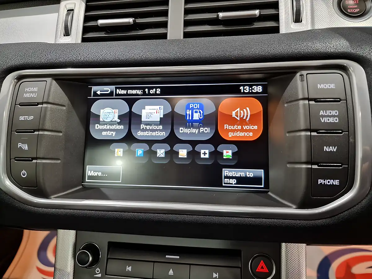 Used 2014 Land Rover Range Rover Evoque Dynamic Firenze Red - Interior and Exterior details 13