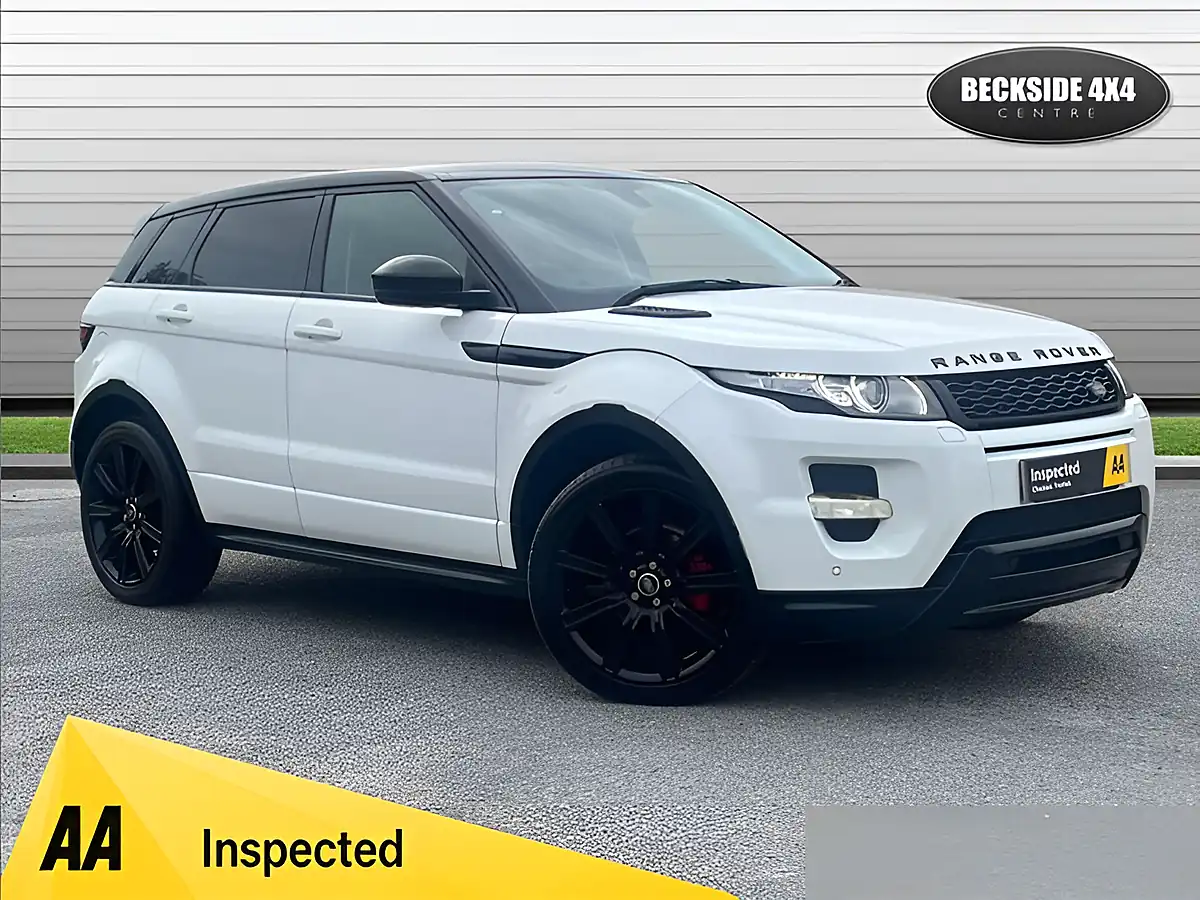 Used 2014 Land Rover Range Rover Evoque Dynamic Fuji White - Front View