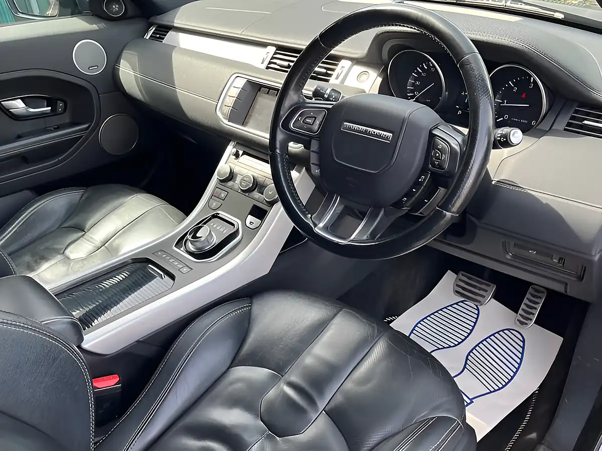 Used 2014 Land Rover Range Rover Evoque Dynamic Grey - Interior and Exterior details 10