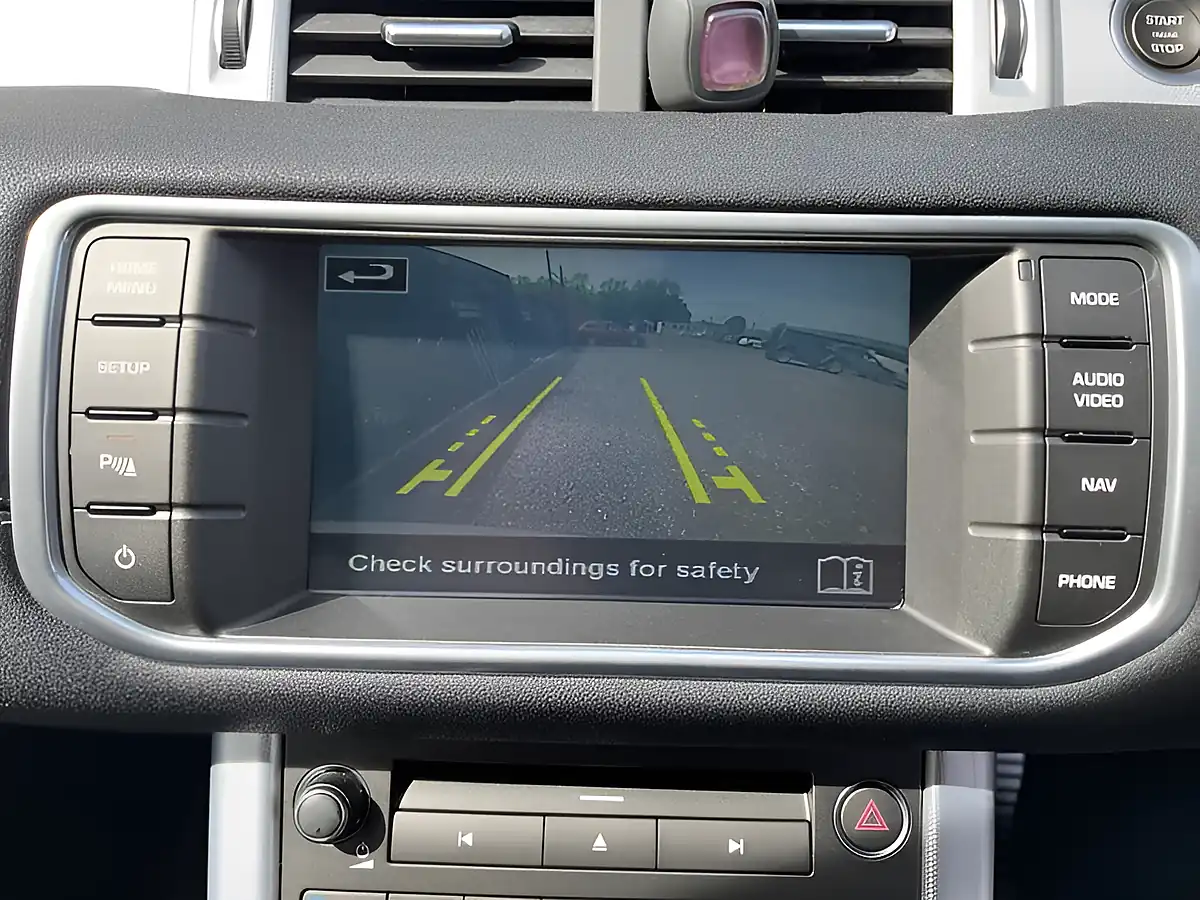 Used 2014 Land Rover Range Rover Evoque Dynamic Grey - Interior and Exterior details 12